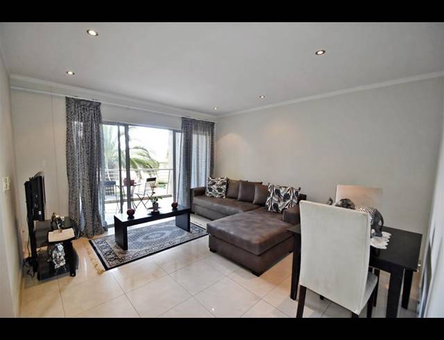 2 BEDROOM PROPERTY TO RENT IN SANDHURST